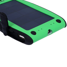 Charger l'image dans la galerie, YUNDU YD - T018 7000mAh Solar Power Bank Waterproof Shockproof Anti-dust Portable Charger Support 2.1A Fast Charging