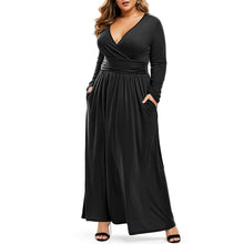 Charger l'image dans la galerie, Ruched Seam Pockets Surplice Plus Size Maxi Dress