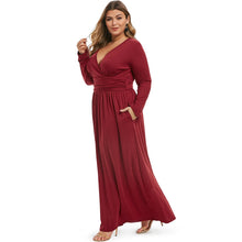 Charger l'image dans la galerie, Ruched Seam Pockets Surplice Plus Size Maxi Dress