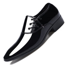 Charger l'image dans la galerie, 2019 Newest Men Dress Shoes Designer Business Office Lace-Up Loafers Casual Driving Shoes Men's Flat Party Leather Dance Shoes