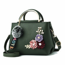 Charger l'image dans la galerie, Women Bag Leather Handbag Women Shoulder Bag Tote Flowers Shell Sac A Main Femme Rivets Fur Ball Pendant Luxury Designer Ladies