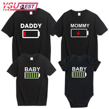 Charger l'image dans la galerie, Summer Family Look Shirt Mommy and Me Clothes Love WIFI Battery 2019 Family Matching T Shirt Fashion Family Outfit Set Tees Tops
